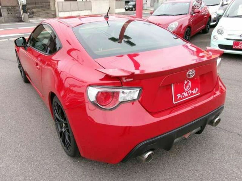 86