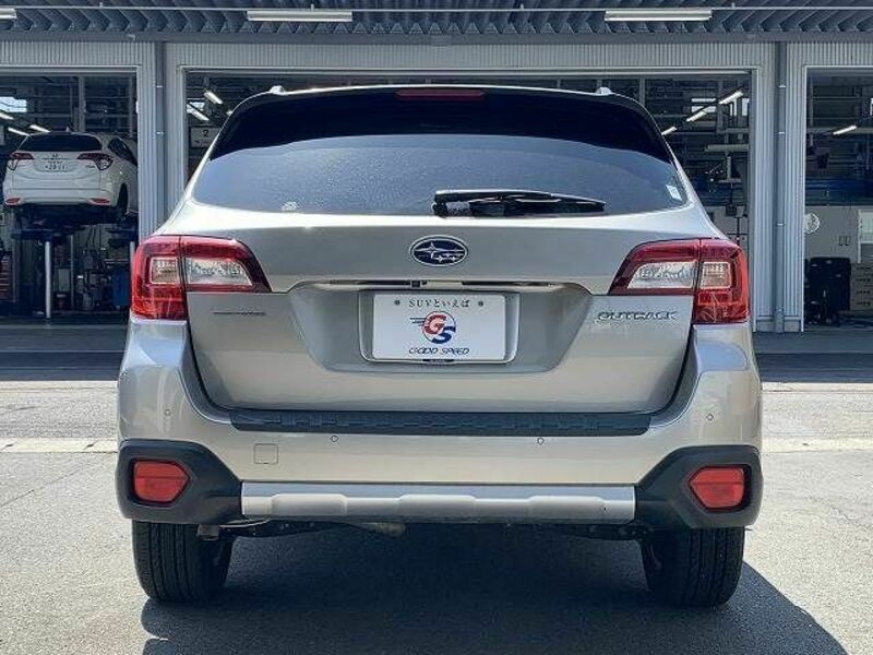 LEGACY OUTBACK