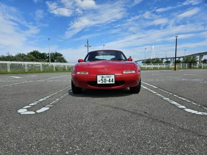 EUNOS ROADSTER