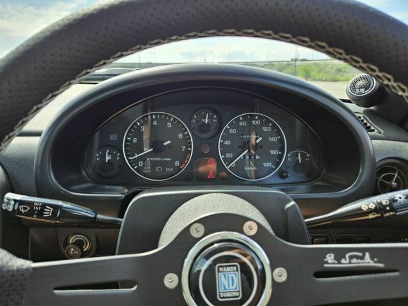 EUNOS ROADSTER