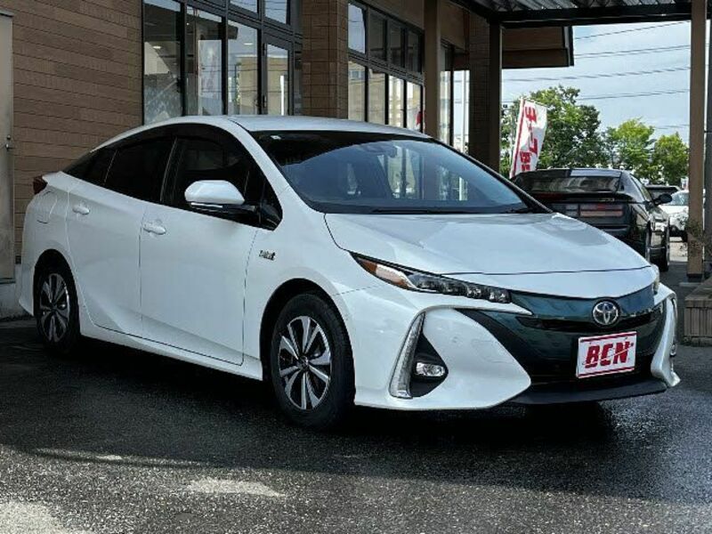 PRIUS PHV
