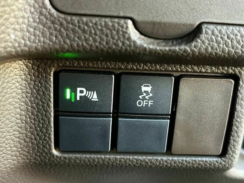 N BOX