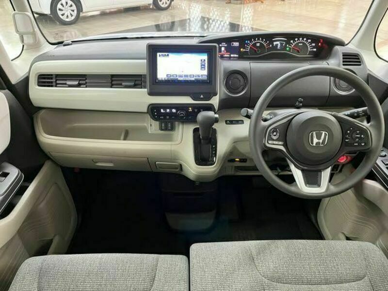 N BOX