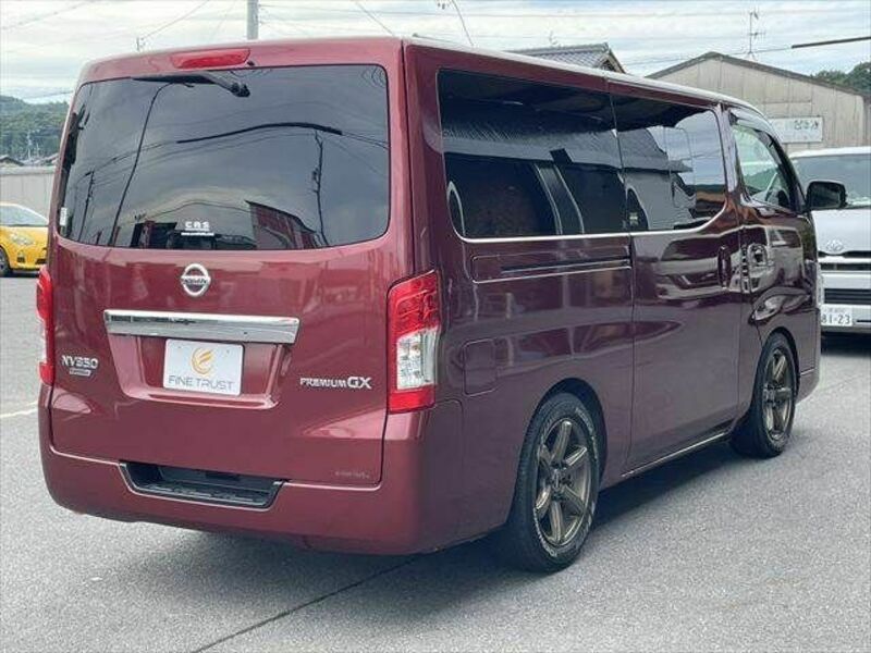 NV350 CARAVAN