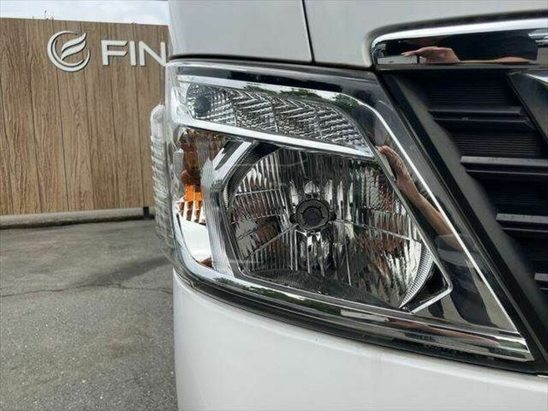 NV350 CARAVAN