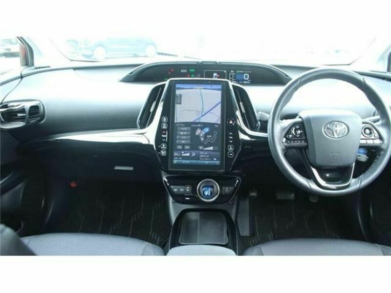 PRIUS PHV
