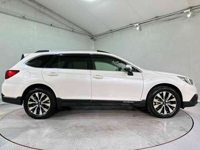LEGACY OUTBACK