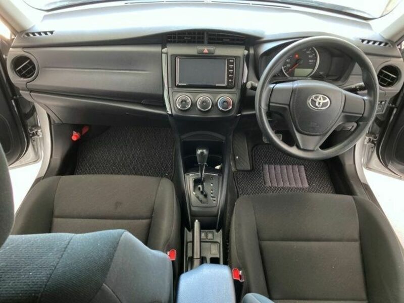 COROLLA AXIO