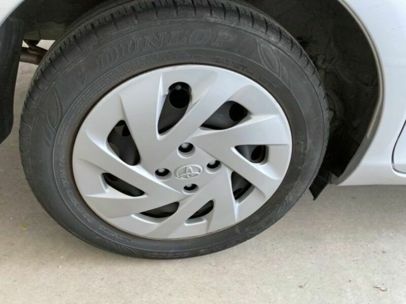 COROLLA AXIO