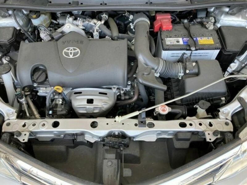 COROLLA AXIO