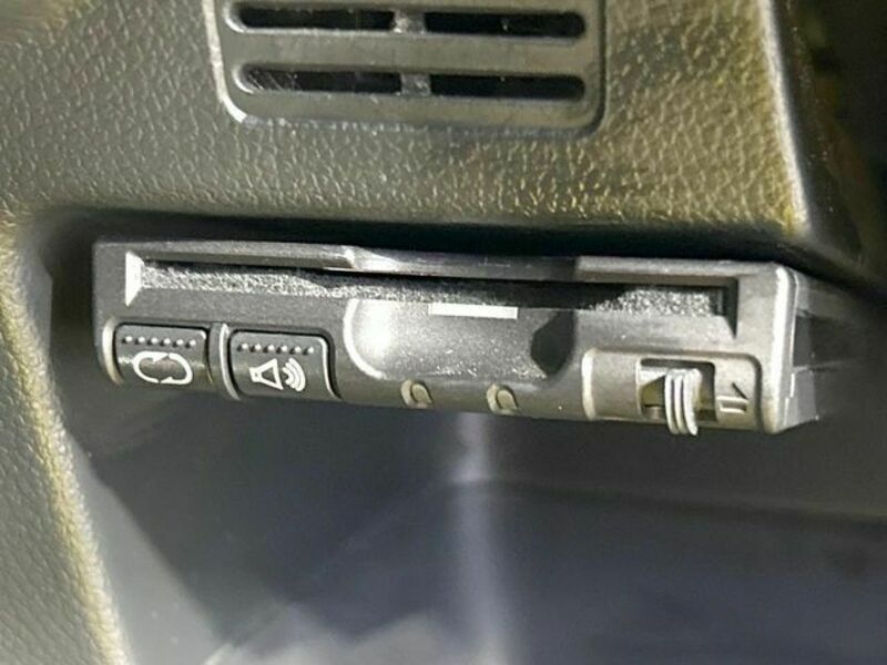 N BOX SLASH