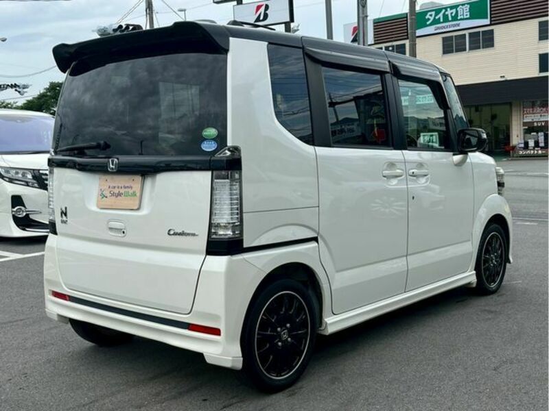 N BOX CUSTOM