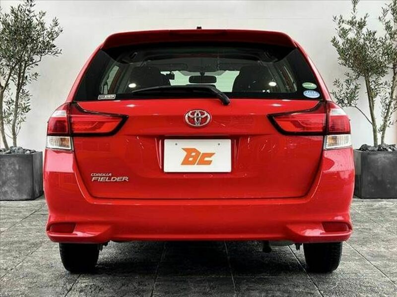 COROLLA FIELDER