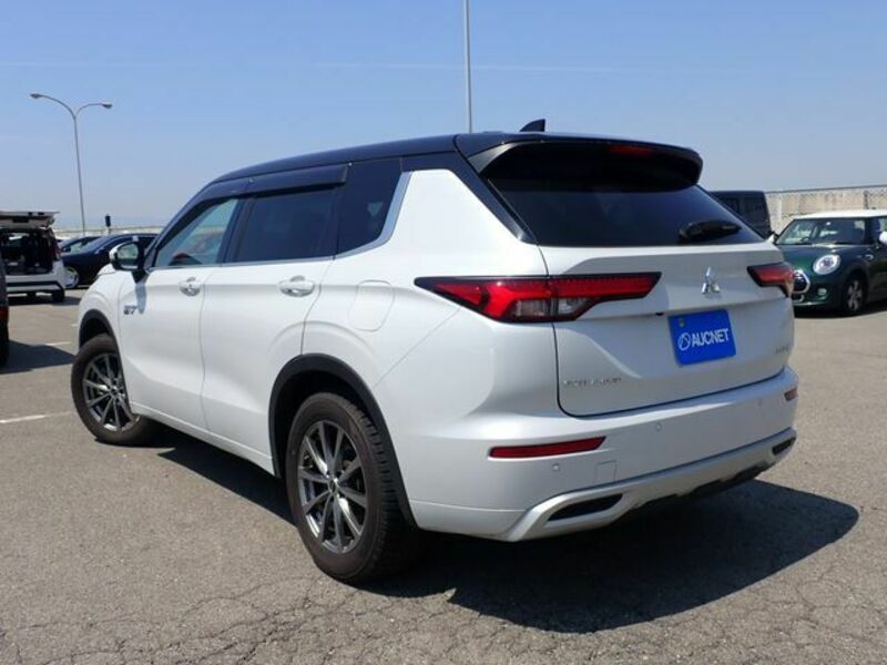 OUTLANDER PHEV