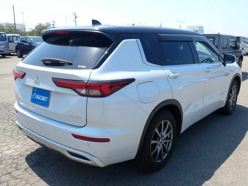 OUTLANDER PHEV