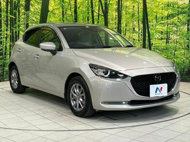 MAZDA2
