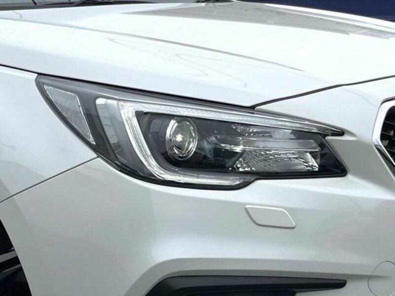 LEGACY B4