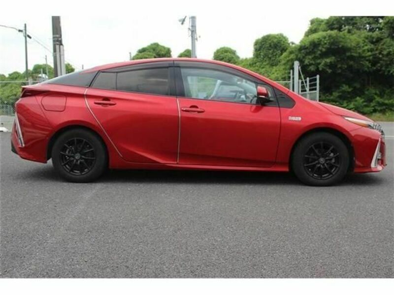 PRIUS PHV