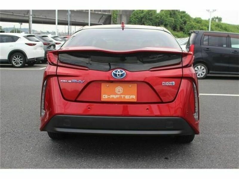 PRIUS PHV