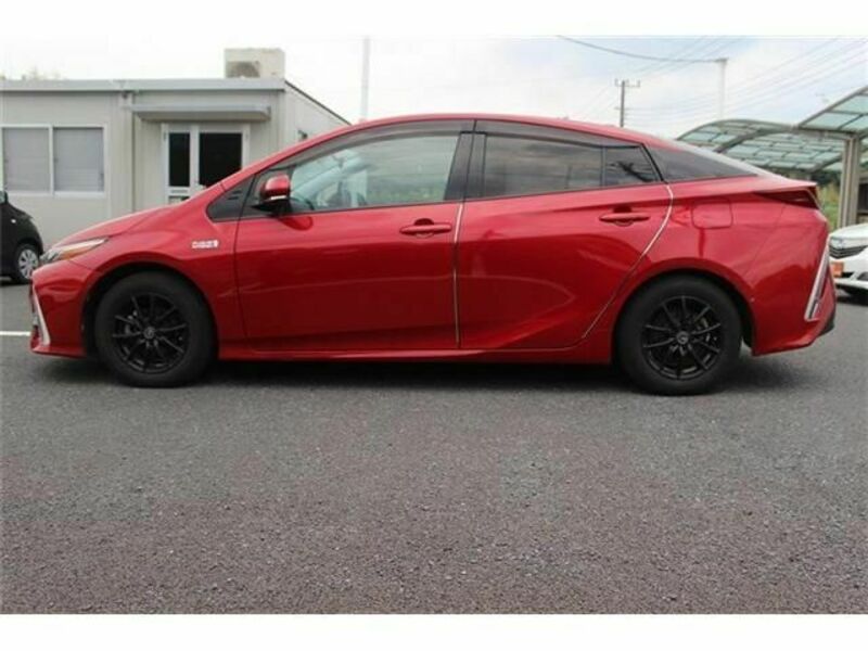 PRIUS PHV