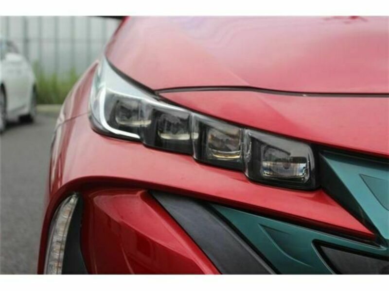 PRIUS PHV
