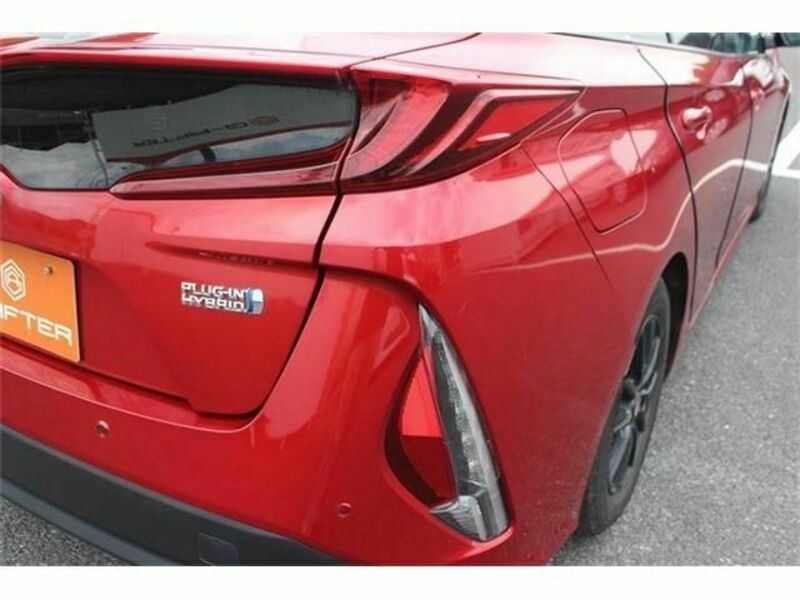 PRIUS PHV