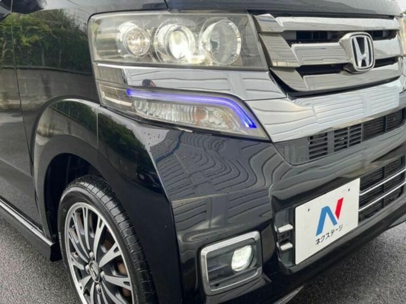 N BOX CUSTOM