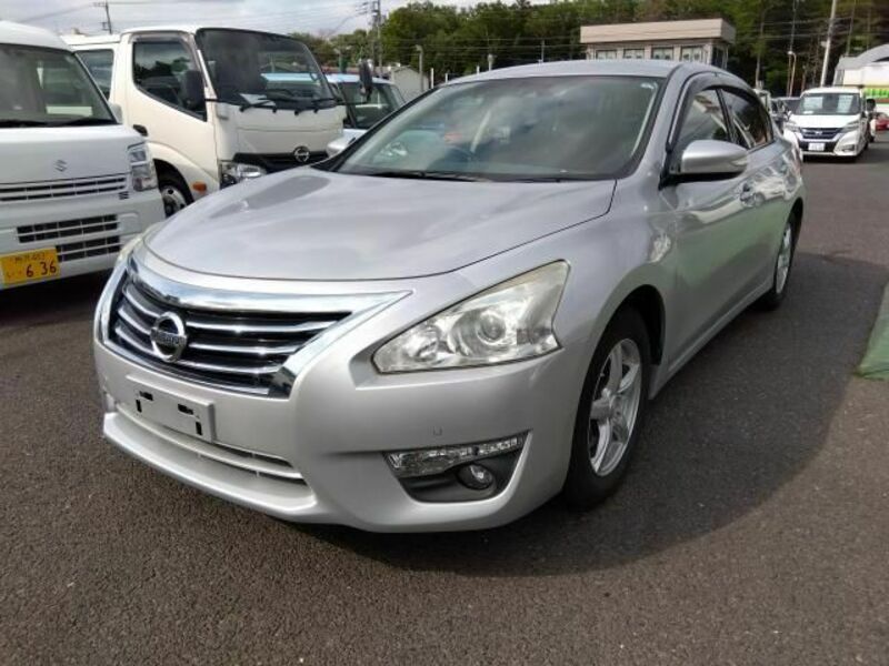 NISSAN TEANA