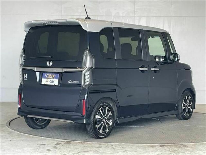 N BOX CUSTOM