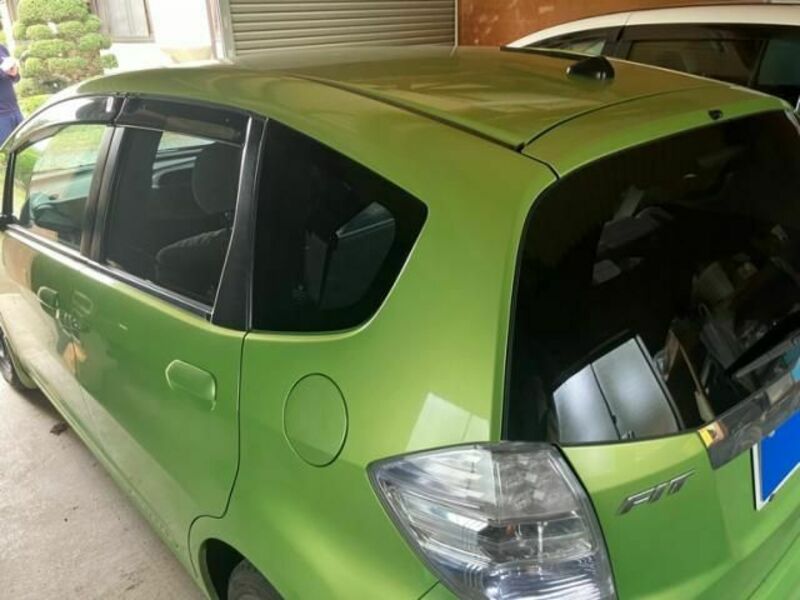 FIT HYBRID