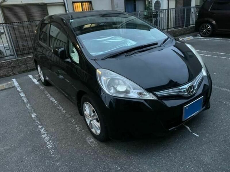 FIT HYBRID