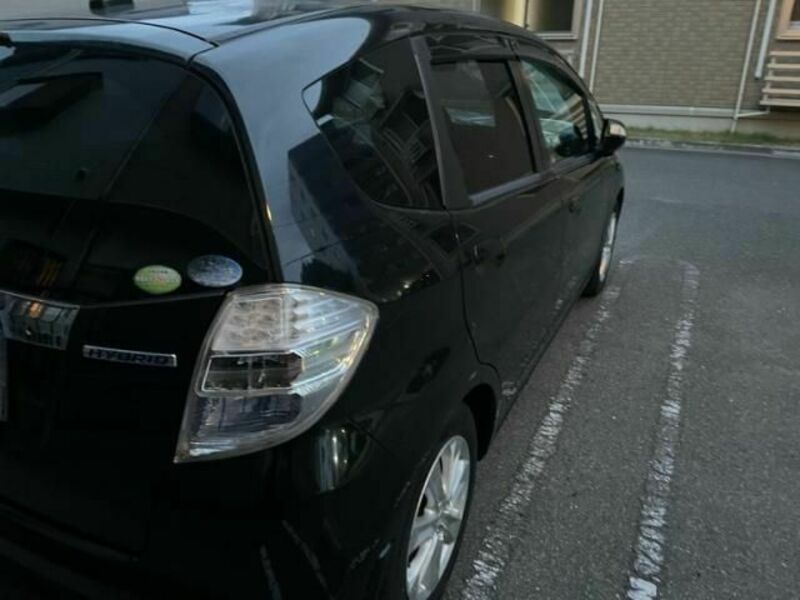 FIT HYBRID