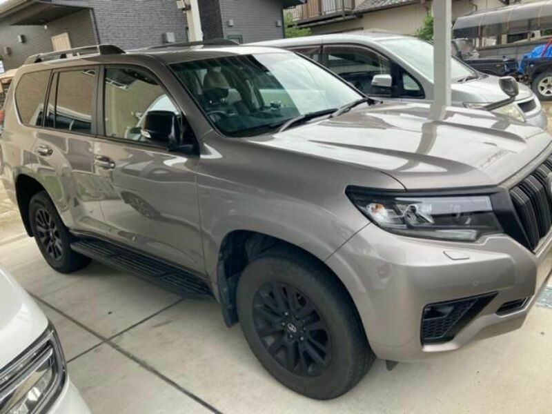LAND CRUISER PRADO-0