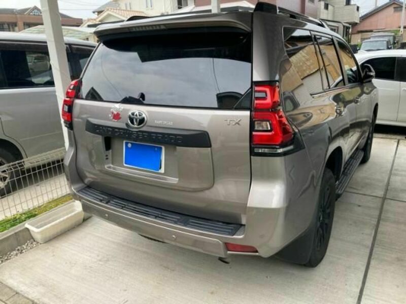 LAND CRUISER PRADO