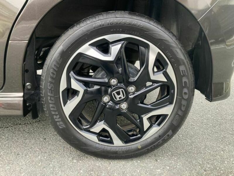 N BOX CUSTOM