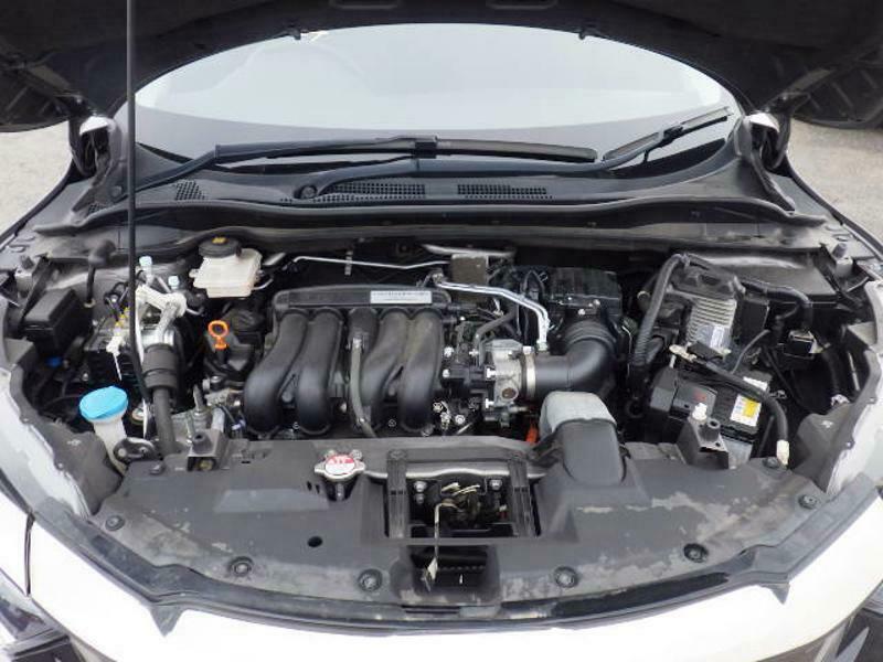 VEZEL-7