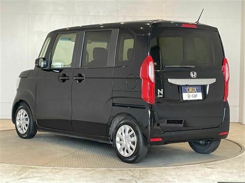 N BOX
