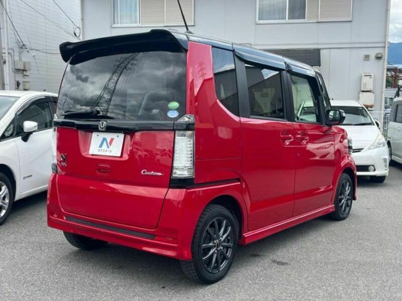N BOX CUSTOM