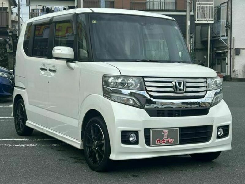 N BOX CUSTOM
