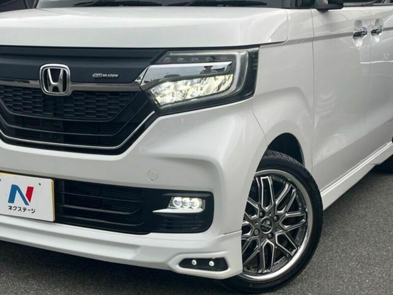 N BOX CUSTOM
