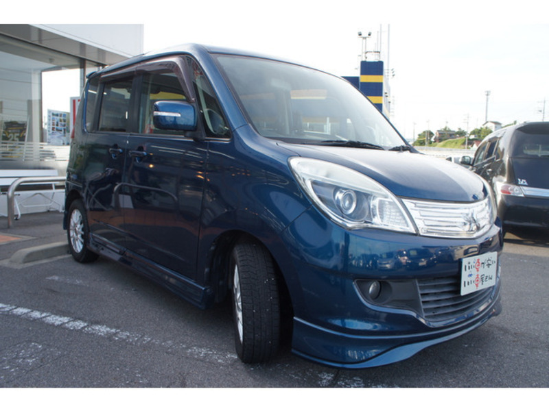 DELICA D2