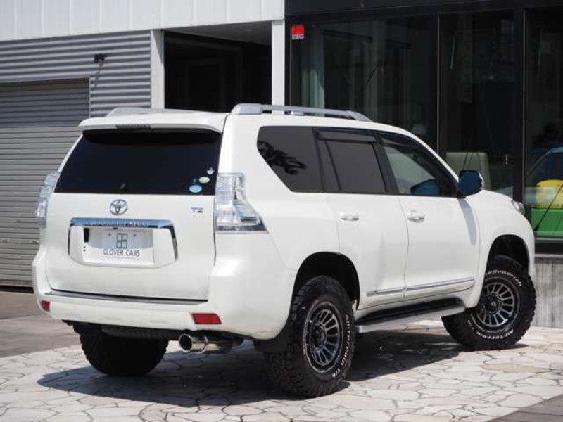 LAND CRUISER PRADO-6