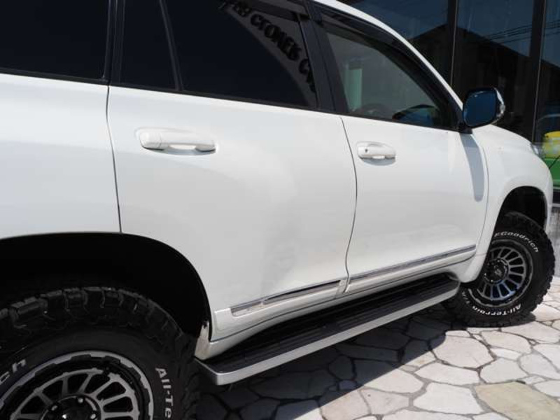 LAND CRUISER PRADO-14