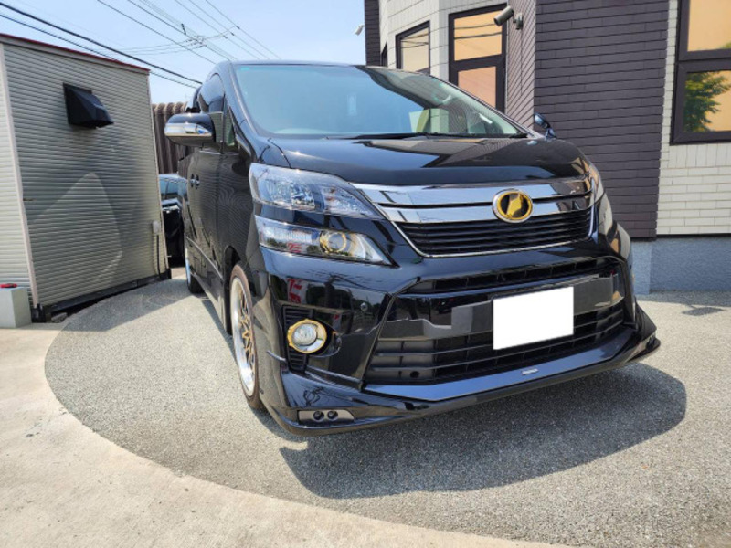 VELLFIRE
