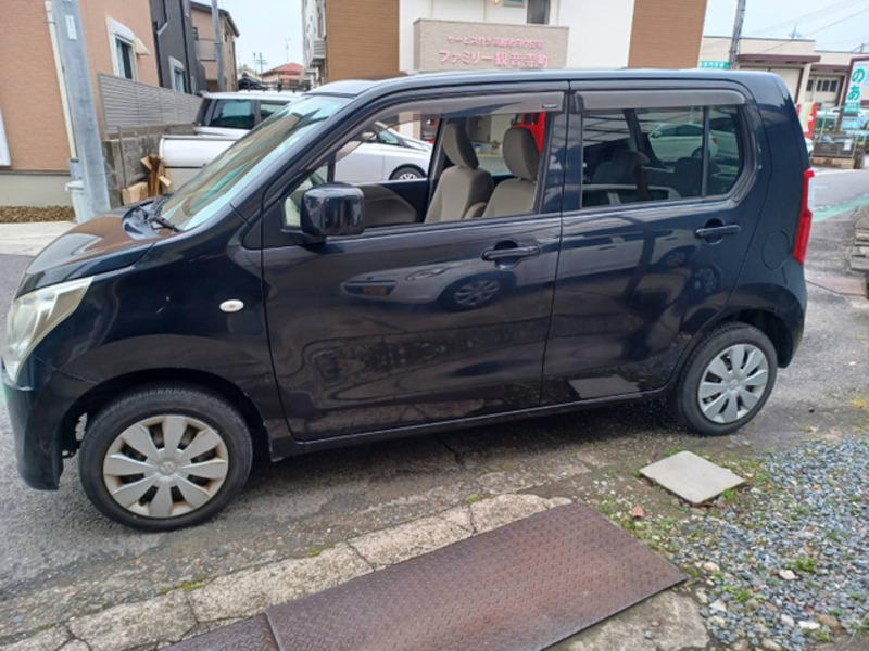 WAGON R