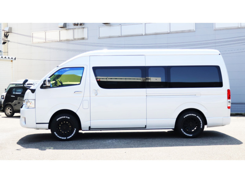 HIACE