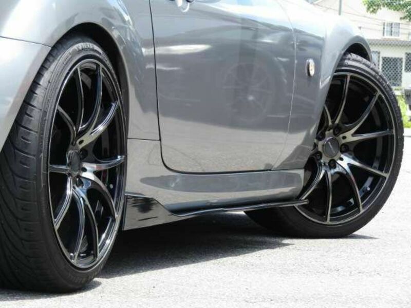 ROADSTER