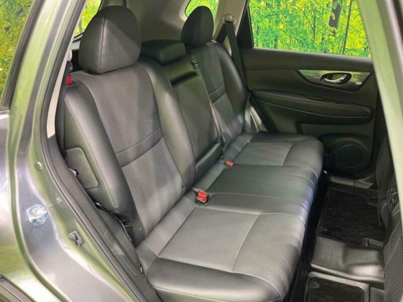 X-TRAIL-8