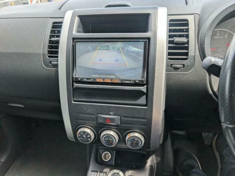 X-TRAIL-4