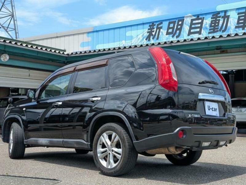 X-TRAIL-12